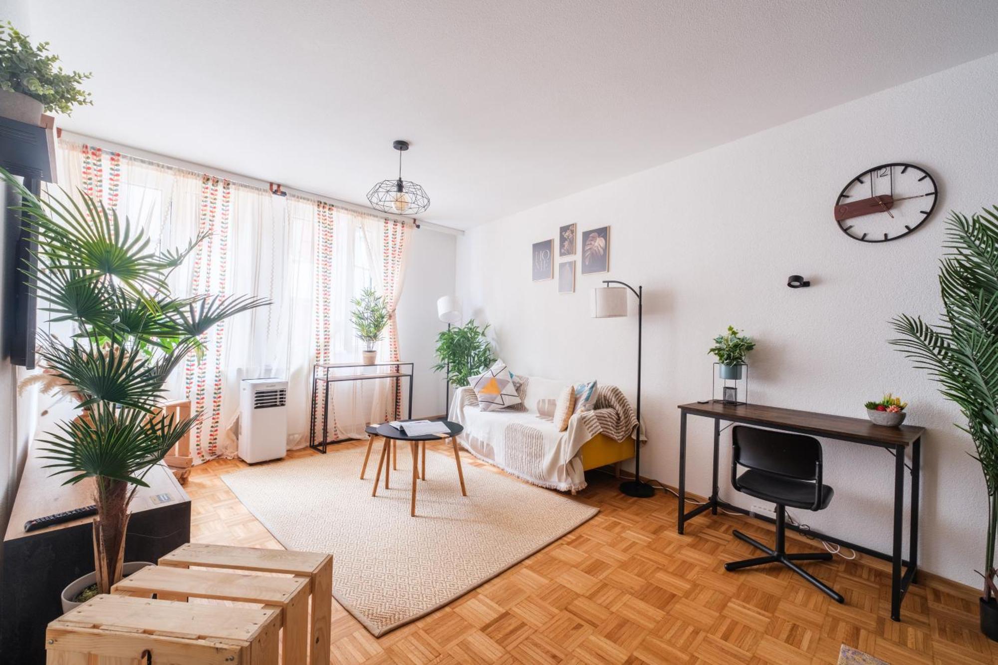 City Central Comfort Лозанна Екстер'єр фото